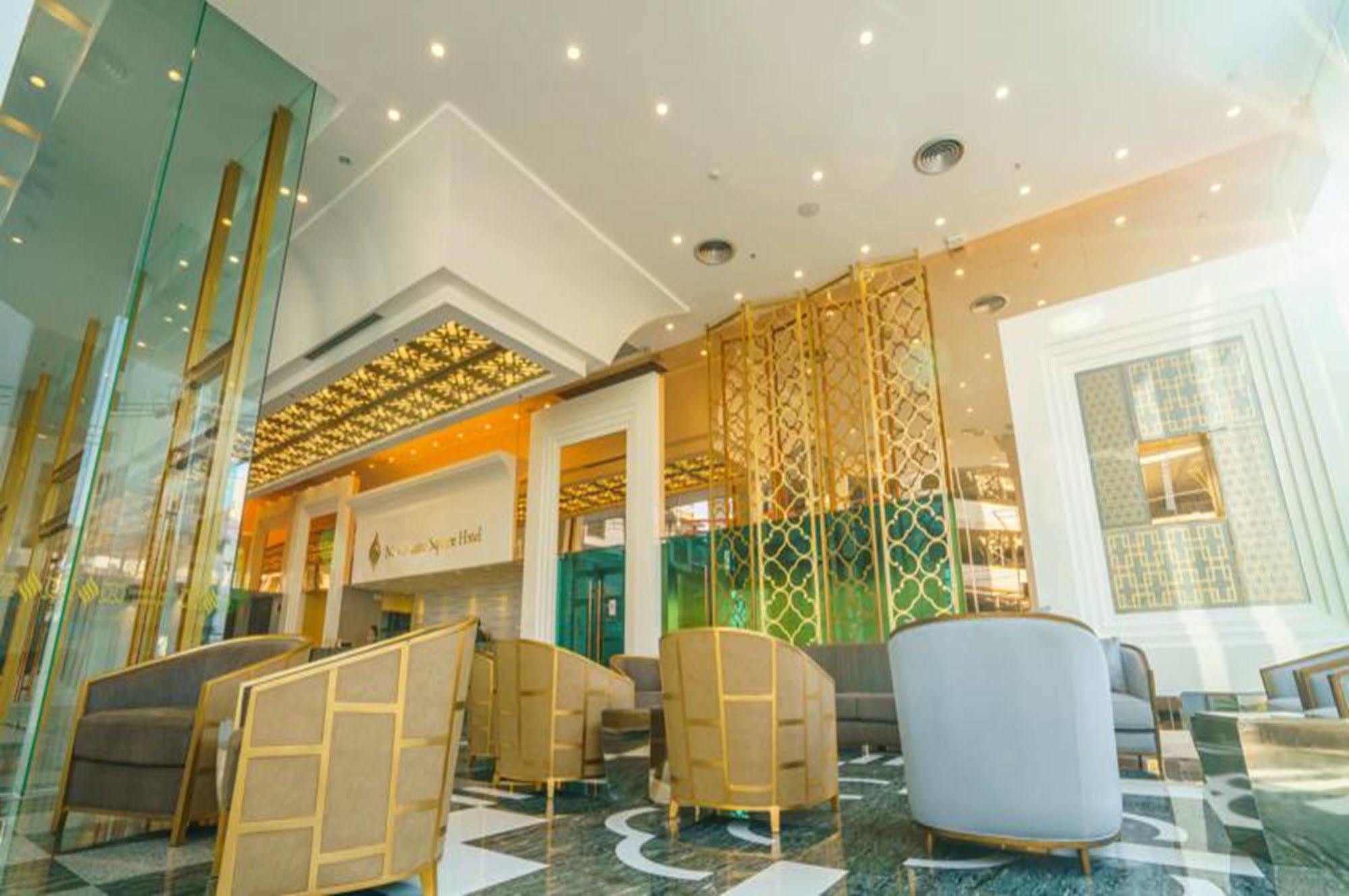 New Season Square Hotel Хатъяй Экстерьер фото